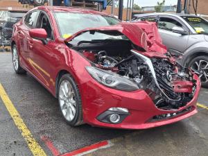 Mazda 3 2015