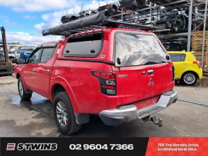 Mitsubishi Triton 2016