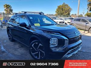 Mitsubishi Outlander 2023