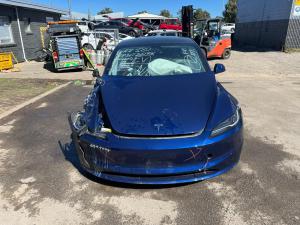Tesla Model 3 2025