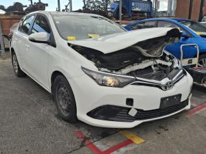 Toyota Corolla 2015