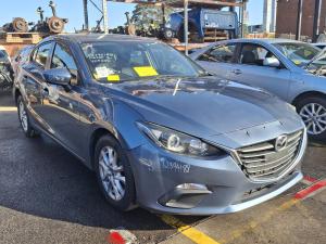 Mazda 3 2015