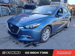 Mazda MAZDA3 2018