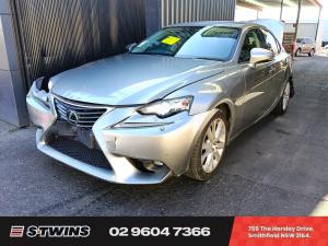 Lexus IS200 2016