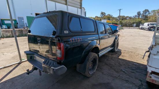 nissan Navara D22 ST-R Mar 2012 Parts & Wrecking