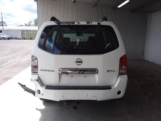 nissan Pathfinder R51 ST-L May 2007 Parts & Wrecking