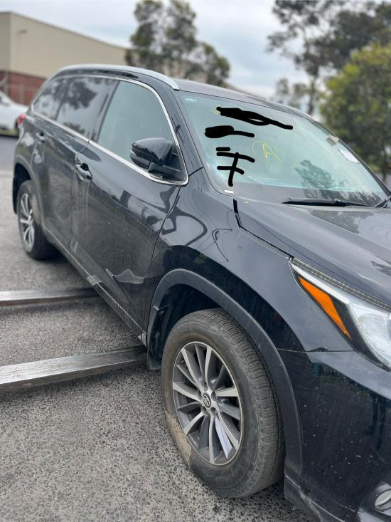toyota Kluger GSU50R Nov 2016 Parts & Wrecking