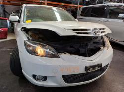 2005 Mazda 3 image 1