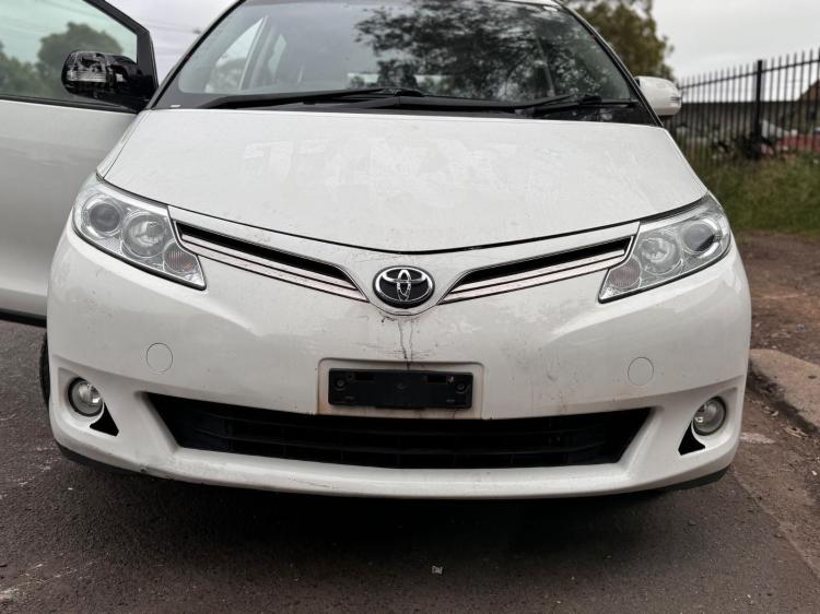 toyota 2014 Parts & Wrecking