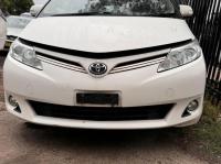 2012 Toyota image 1