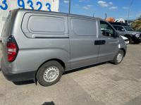 2012 Hyundai Iload image 1