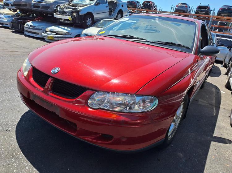 holden Commodore Jun 2001 Parts & Wrecking
