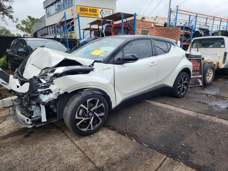 toyota C-hr 2017 Parts & Wrecking