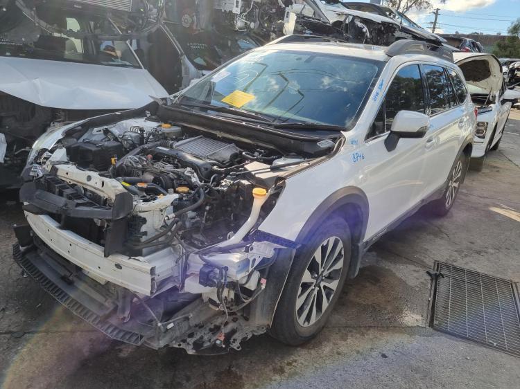 subaru Outback PREMIUM 2015 Parts & Wrecking