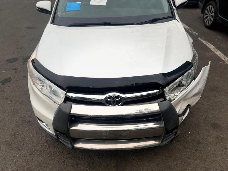 toyota Kluger 2016 Parts & Wrecking