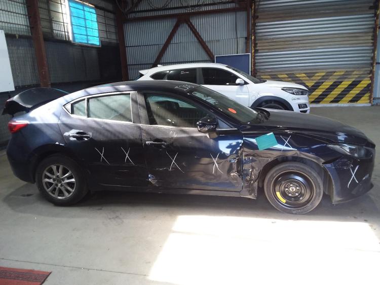 mazda 3 BM MAXX Aug 2015 Parts & Wrecking