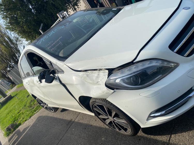 mercedes benz W246 2012 Parts & Wrecking