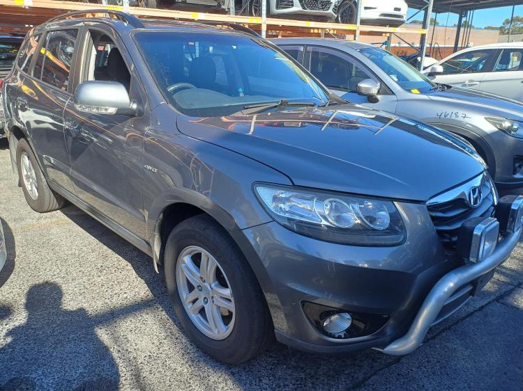 hyundai Santa Fe CM Jul 2011 Parts & Wrecking