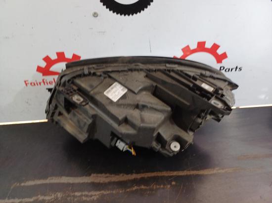 mercedes benz Gla 180 2020 RIGHT HEADLAMP 