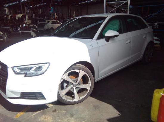 audi A3 TFSI Sep 2018 WASHER BOTTLE 