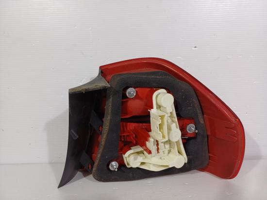 bmw 3 series LEFT TAILLIGHT 
