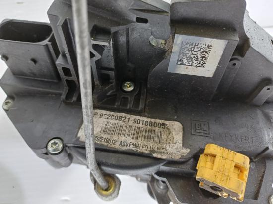 holden Commodore VE Oct 2010 LOCK MECHANISM 