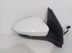 2022 Volkswagen T-cross image 1