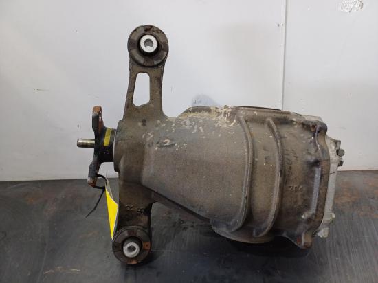 lexus is30 series DIFFERENTIAL CENTRE 