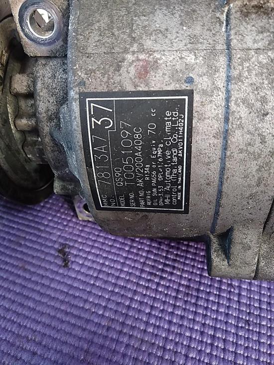 mitsubishi lancer A/C COMPRESSOR 