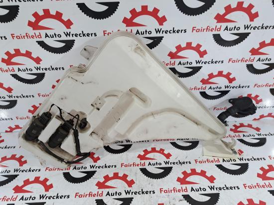 bmw 1 series WASHER BOTTLE 