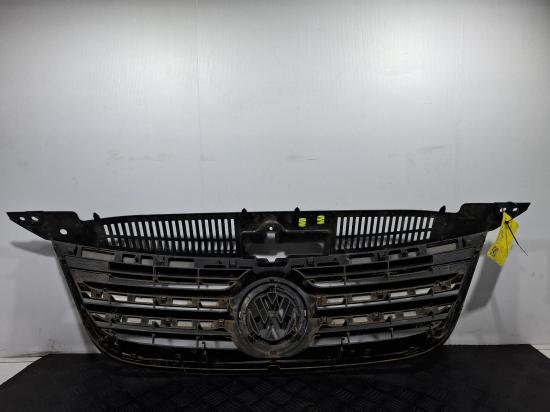 volkswagen tiguan GRILLE 
