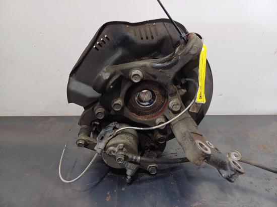toyota Corolla ZRE182R Aug 2013 LEFT FRONT HUB ASSEMBLY 