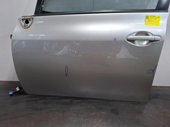 toyota Corolla ZRE152R Jan 2008 LEFT FRONT DOOR 