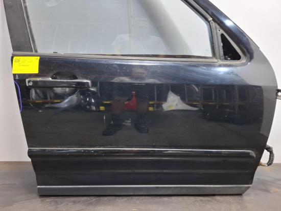 honda Cr V RD Aug 2005 RIGHT FRONT DOOR 