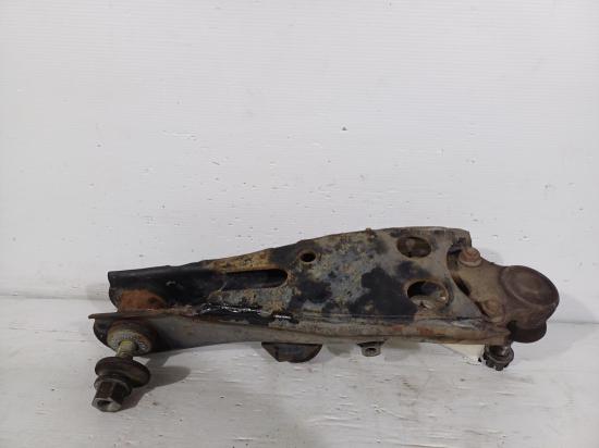 toyota Hiace TRH201R Jul 2007 RIGHT FRONT LOWER CONTROL ARM 