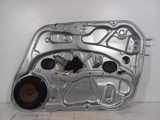 hyundai I30 FD Dec 2010 RIGHT FRONT WINDOW REG/MOTOR 