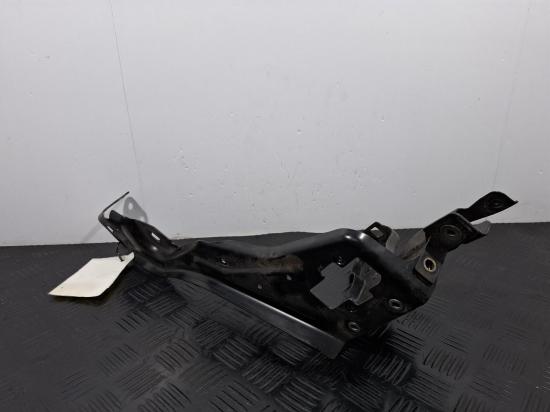 mercedes benz C Class W204 Aug 2010 RADIATOR SUPPORT 