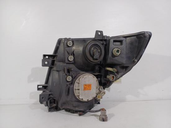 nissan elgrand RIGHT HEADLAMP 