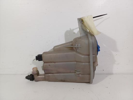 audi Q5 8R Nov 2011 OVERFLOW BOTTLE 