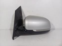 2015 Kia Carnival YP image 1