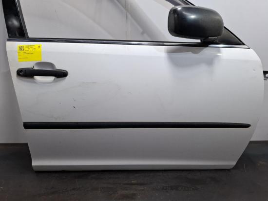 toyota Camry ACV36R May 2003 RIGHT FRONT DOOR 