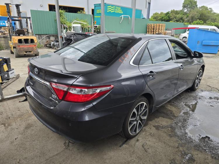 toyota Camry AVV50 ATARA SL HYBRID Sep 2015 Parts & Wrecking