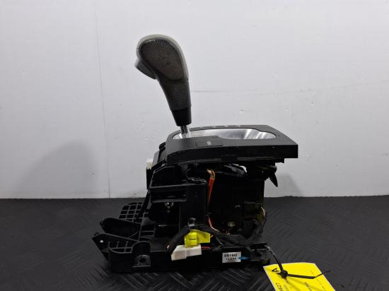holden Captiva CG II Sep 2013 GEAR STICK/SHIFTER 