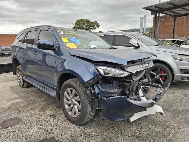 isuzu Mu X Mar 2024 Parts & Wrecking