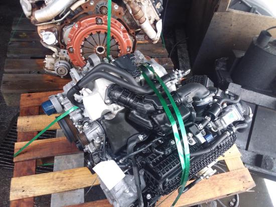 nissan Pathfinder R52 ST HYBRID May 2015 Engine Motor 