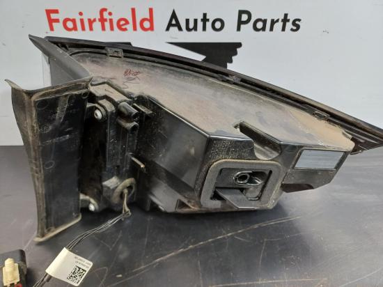land rover discovery LEFT TAILLIGHT 