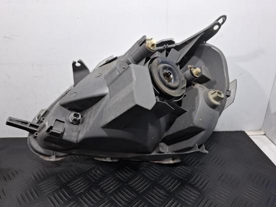 toyota Echo NCP10R Jul 2003 Right Headlamp 