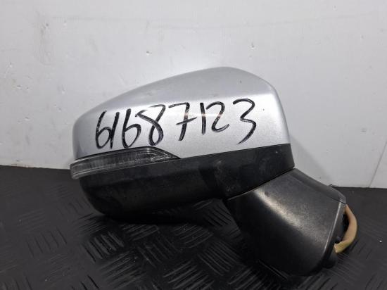 subaru Impreza G5 Oct 2017 RIGHT DOOR MIRROR 