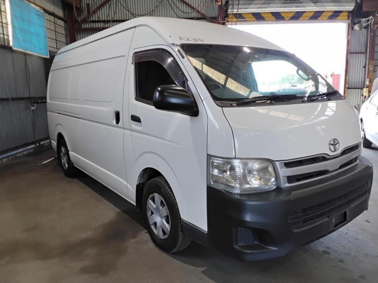 toyota Hiace SUPER LWB Jan 2013 Parts & Wrecking