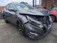 2017 Nissan Qashqai J11 image 1